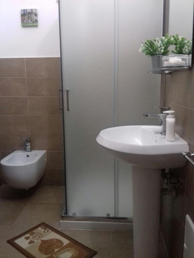 Toledo Street B&B Νάπολη Εξωτερικό φωτογραφία