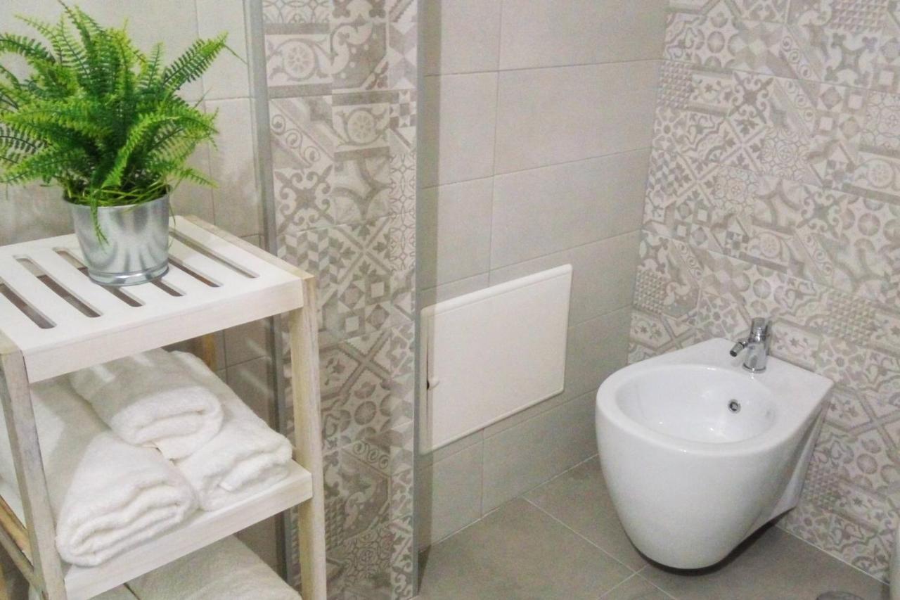 Toledo Street B&B Νάπολη Εξωτερικό φωτογραφία